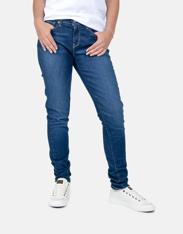 Levi's I've Got This Curvy Skinny Jeans Trendy Low-Rise Bootcut Jeans