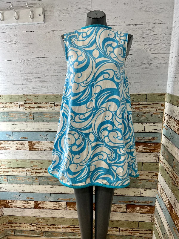 60’s Aqua & White Waves Print Mini Dress Fashionable Pleated Mini Dress