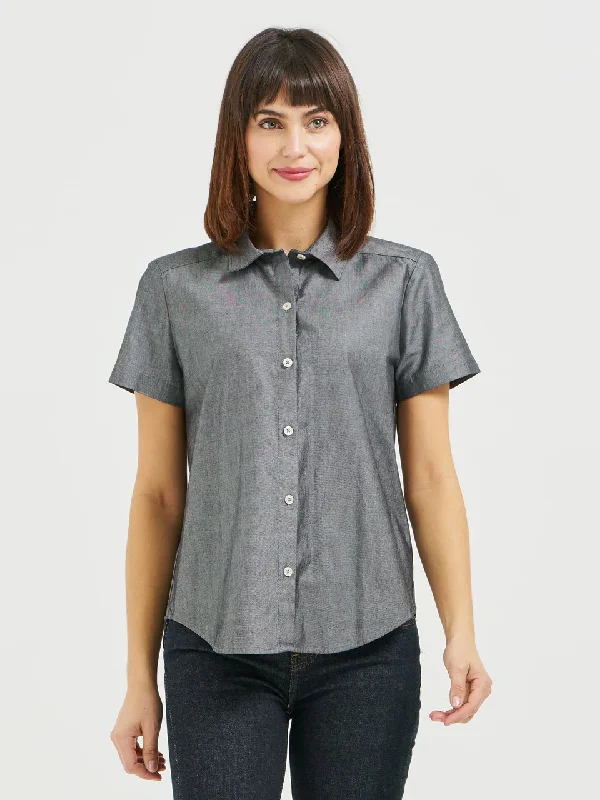 Ladies' Boyfriend Short Sleeve Blouse - Grey Chambray Polished Work Blouse