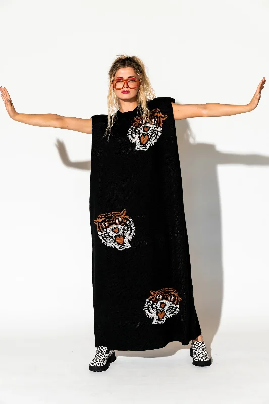 Big Reputation Oversized Knit Maxi Dress in Tigress Cozy Ruffle Sleeve Maxi Dress