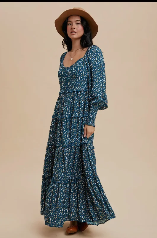 Sweetheart Floral Maxi Dress Comfortable Maxi Dress with Slits