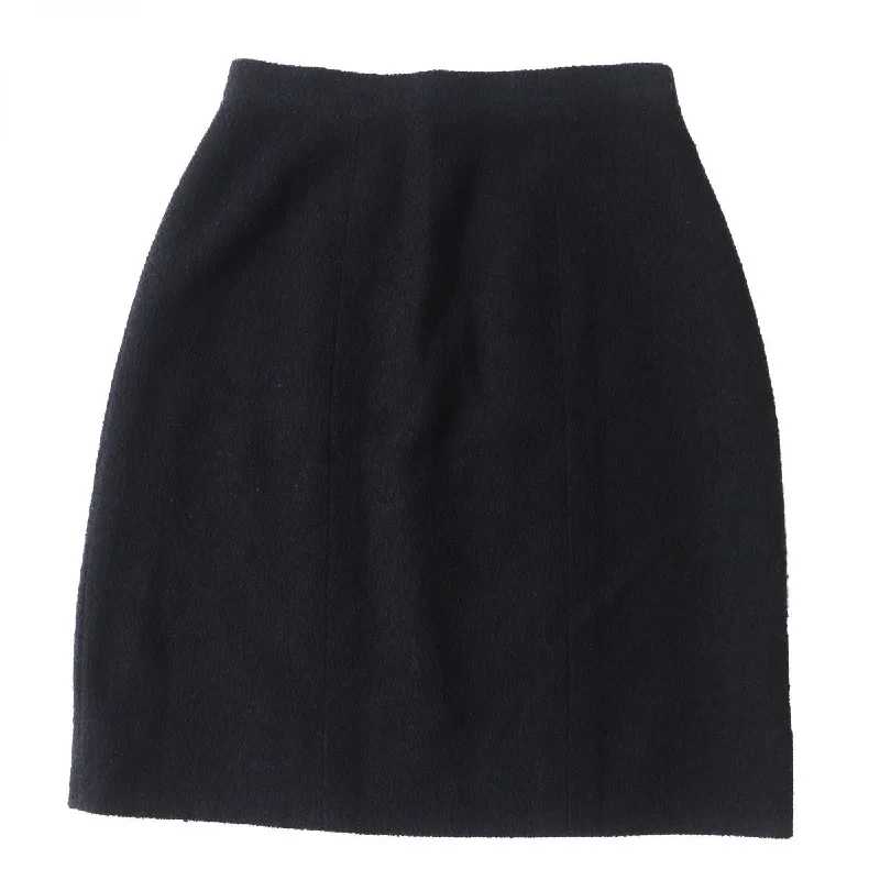 Chanel Tweed A-line Mini Skirt Black Size 36 velvet skirt rich